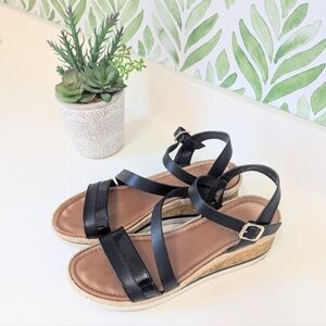 Coach And Four Banno Wedge Sandals 8